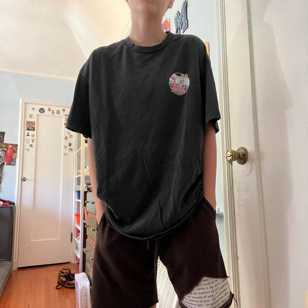 RSQ ALL WASHED UP DESIGNER GRAPHIC OVERSIZE BLACK AND PINK FLAMINGO SKELETON TEE